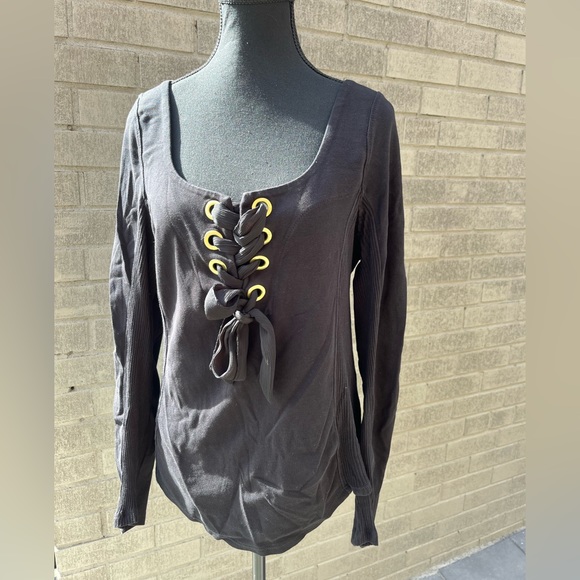 FREE PEOPLE Black Cotton Long Sleeve Oversized Lace Up Top, Sz L - Picture 10 of 10